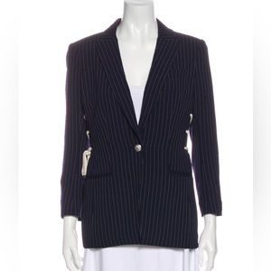 Veronica Beard Navy stripped blazer size 4 w/silver hardware great condition 💝